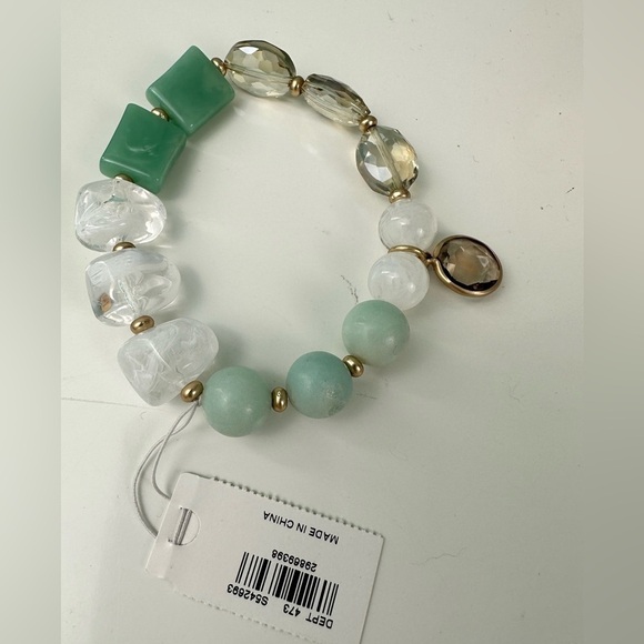 Jewelry - Bracelet mixed design on stretchy elastic, fits all sizes, NWT